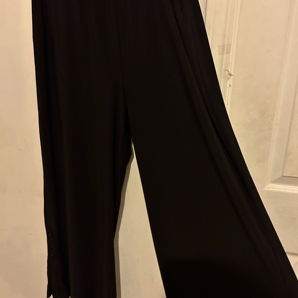 Sun Kim pants.  SZ L.